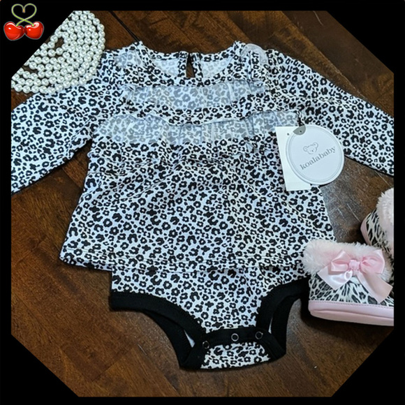 koala baby Other - 🍒NWT Cheetah 🐾 Black & White Onesie + Dress